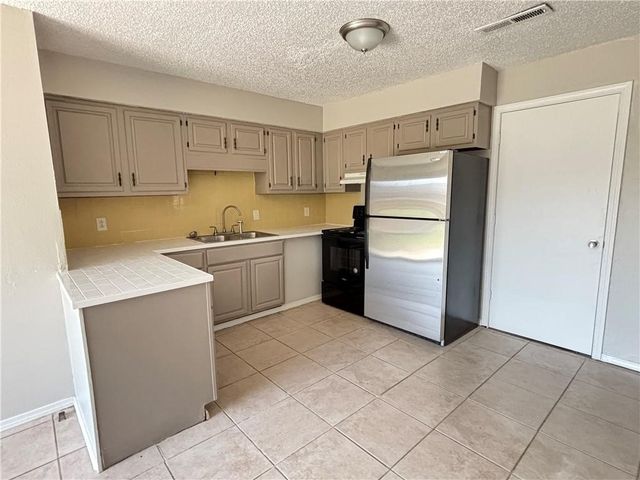 705 & 707 S 24th Street, Rogers, AR 72756