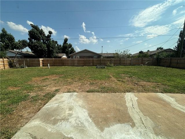 705 & 707 S 24th Street, Rogers, AR 72756