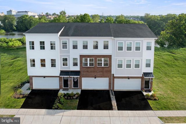 75 CONTINENTAL WAY, Bridgeport, PA 19405