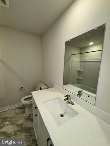 75 CONTINENTAL WAY, Bridgeport, PA 19405