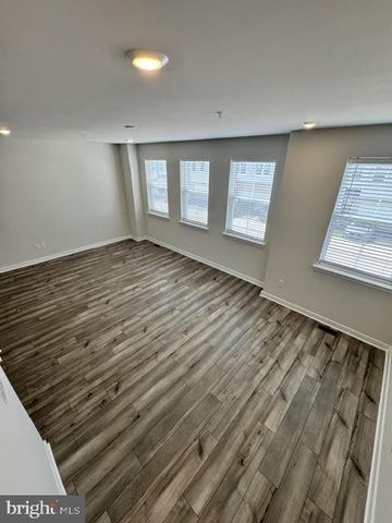 75 CONTINENTAL WAY, Bridgeport, PA 19405