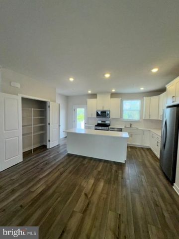 75 CONTINENTAL WAY, Bridgeport, PA 19405