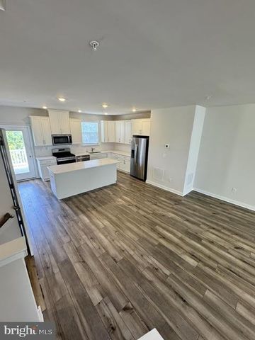 75 CONTINENTAL WAY, Bridgeport, PA 19405