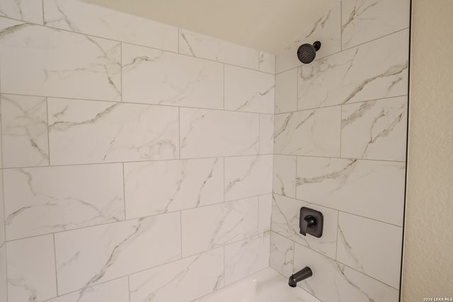 3206 La Rosa, San Antonio, TX 78211