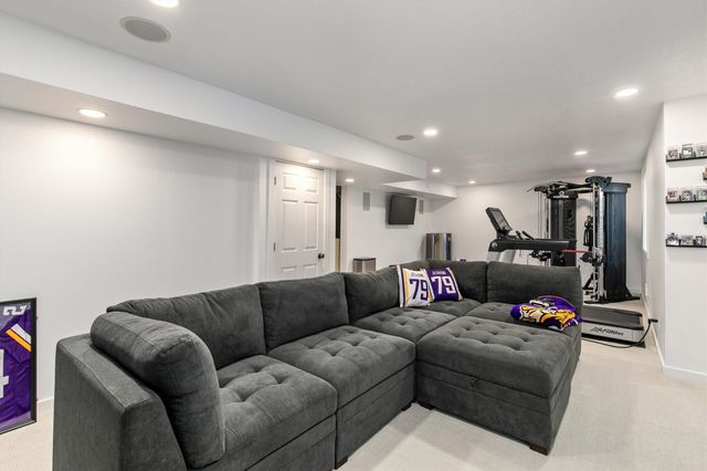 1401 Timber Ridge Drive, Norwalk, IA 50211