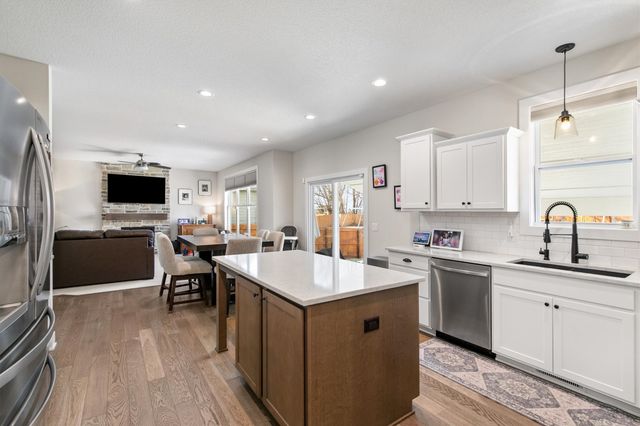 1401 Timber Ridge Drive, Norwalk, IA 50211