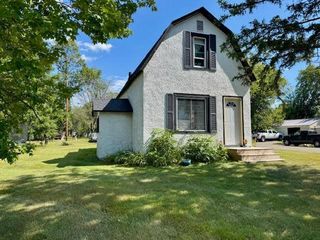 602 8th Avenue NE, Brainerd, MN 56401