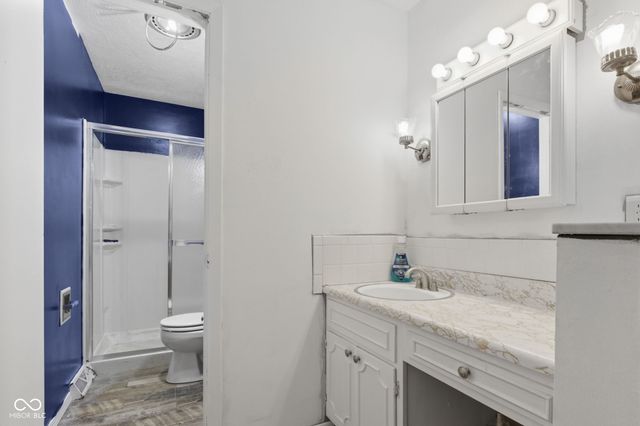 6206 Catalina Drive, Indianapolis, IN 46259