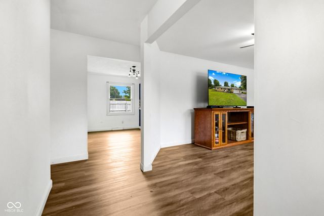 6206 Catalina Drive, Indianapolis, IN 46259
