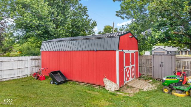 6206 Catalina Drive, Indianapolis, IN 46259