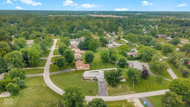 6206 Catalina Drive, Indianapolis, IN 46259