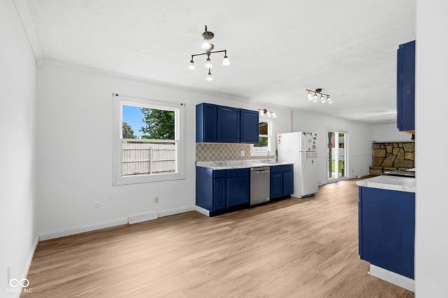6206 Catalina Drive, Indianapolis, IN 46259