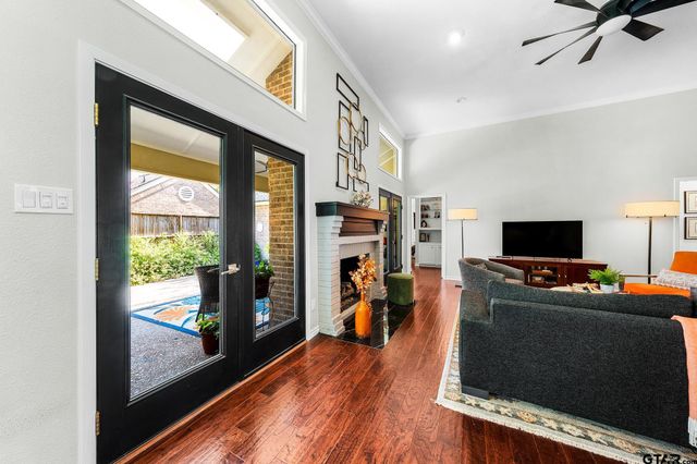 822 Ashford Court, Tyler, TX 75703