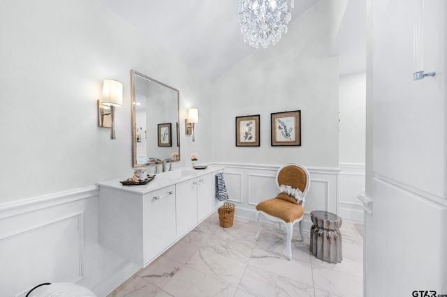 822 Ashford Court, Tyler, TX 75703