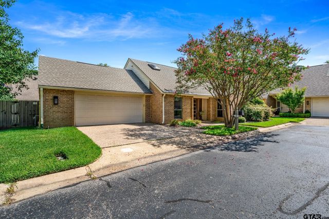 822 Ashford Court, Tyler, TX 75703