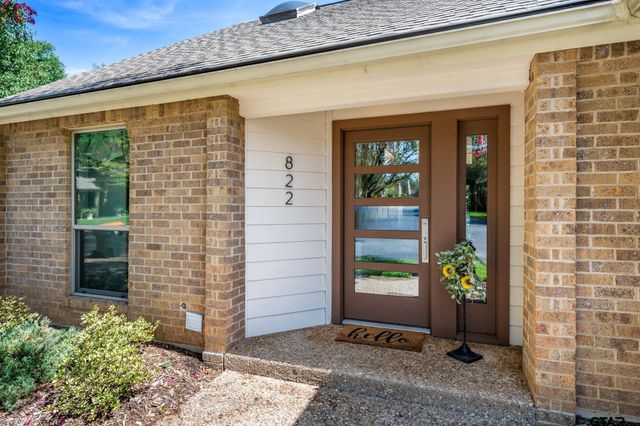 822 Ashford Court, Tyler, TX 75703