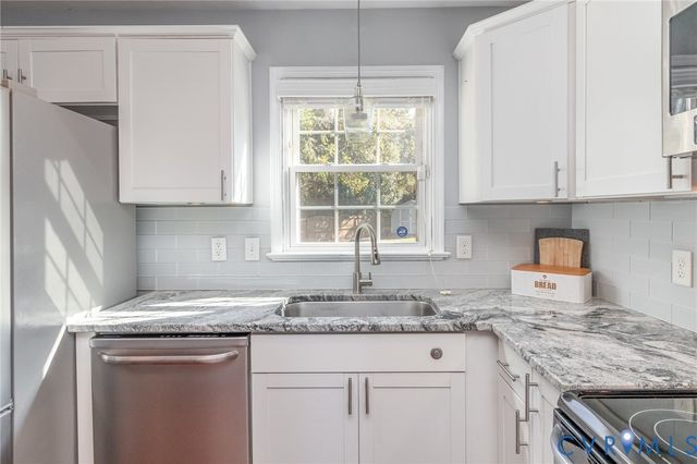 7106 Ann Cabell Ct, Hanover, VA 23111
