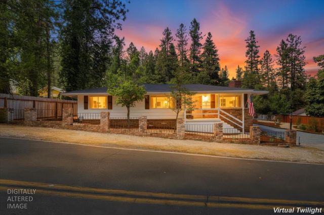 14001 Wheeler Acres Rd, Grass Valley, CA 95949