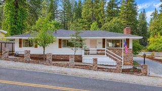 14001 Wheeler Acres Rd, Grass Valley, CA 95949