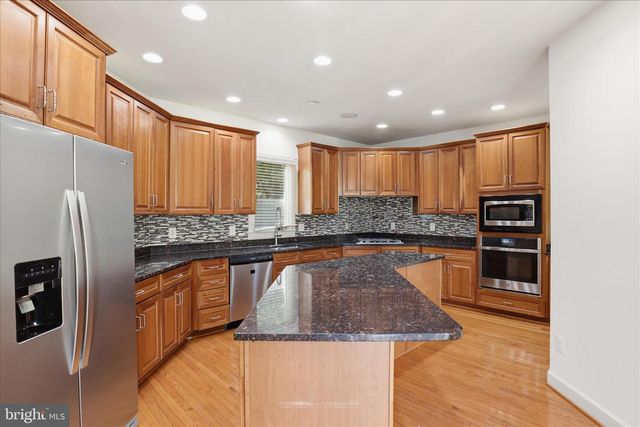 23059 BRONSTEIN LN, Brambleton, VA 20148