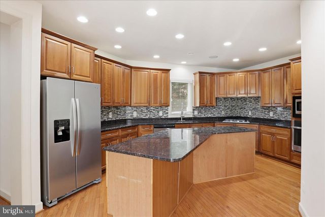 23059 BRONSTEIN LN, Brambleton, VA 20148