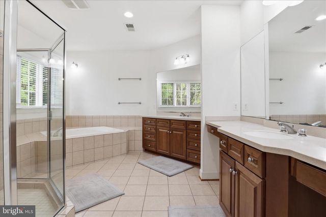 23059 BRONSTEIN LN, Brambleton, VA 20148