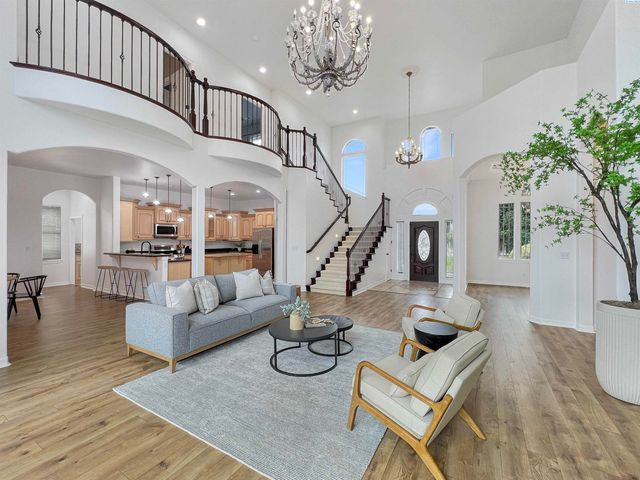 211028 E Terril Rd, Kennewick, WA 99337