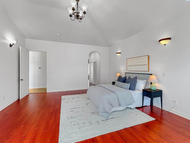 211028 E Terril Rd, Kennewick, WA 99337