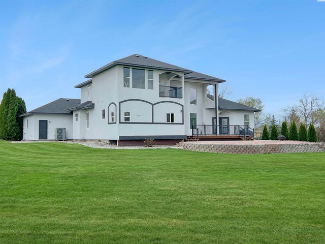 211028 E Terril Rd, Kennewick, WA 99337