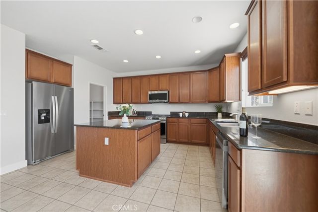 30565 Alston Lane, Menifee, CA 92584
