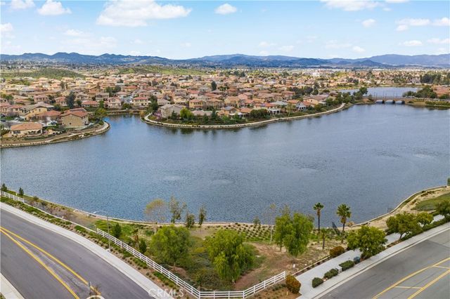 30565 Alston Lane, Menifee, CA 92584