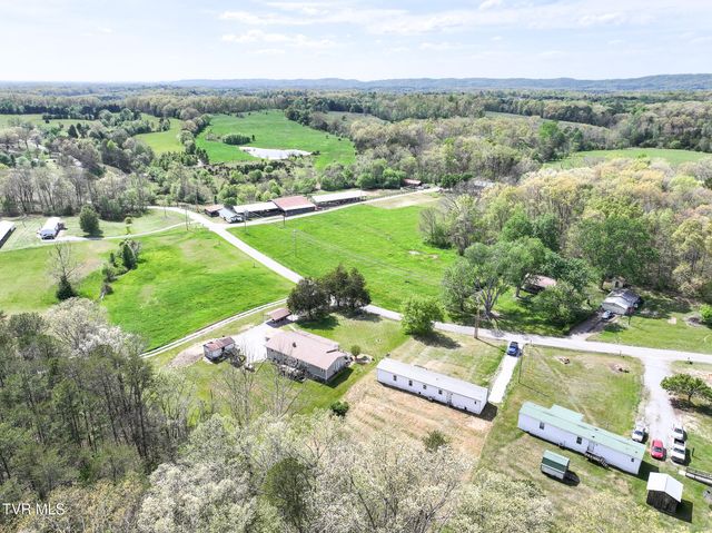 225 Carpenters Chapel Road, Mosheim, TN 37818