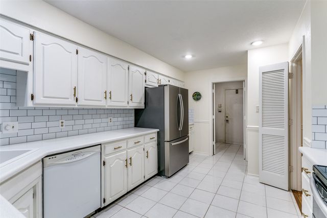 3600 Teal Lane, Bedford, TX 76021