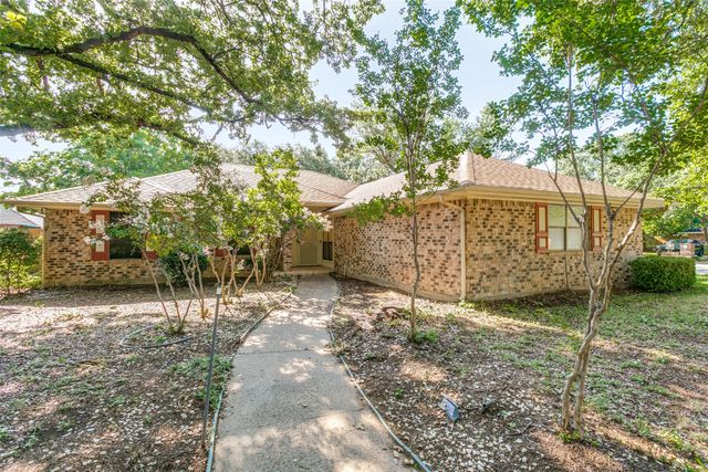 3600 Teal Lane, Bedford, TX 76021