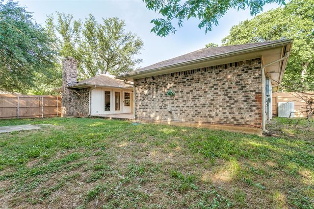 3600 Teal Lane, Bedford, TX 76021