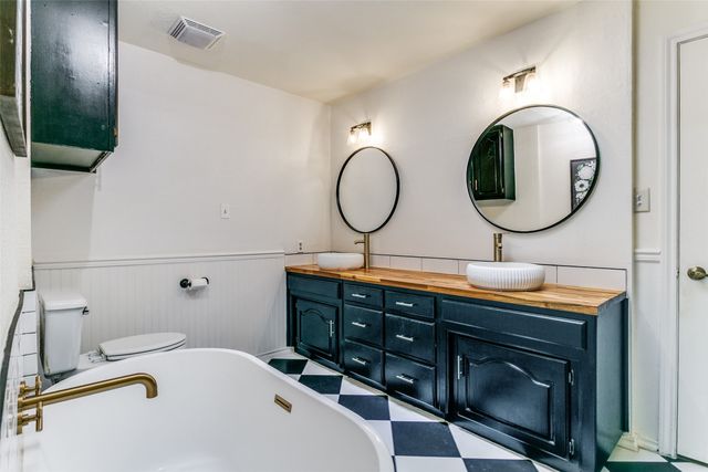 3600 Teal Lane, Bedford, TX 76021