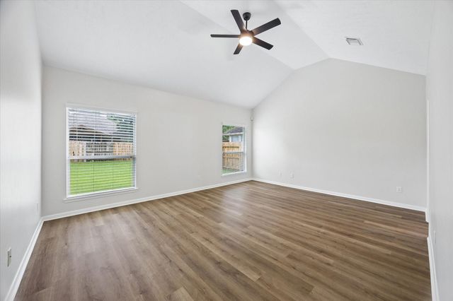 9127 Stoneleigh Drive, Sugar Land, TX 77479
