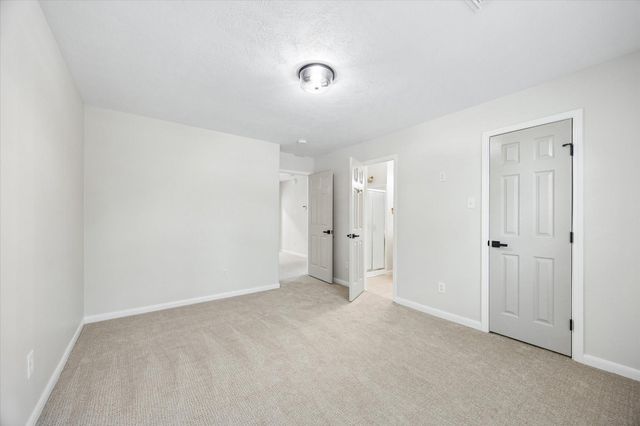 9127 Stoneleigh Drive, Sugar Land, TX 77479