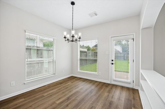9127 Stoneleigh Drive, Sugar Land, TX 77479