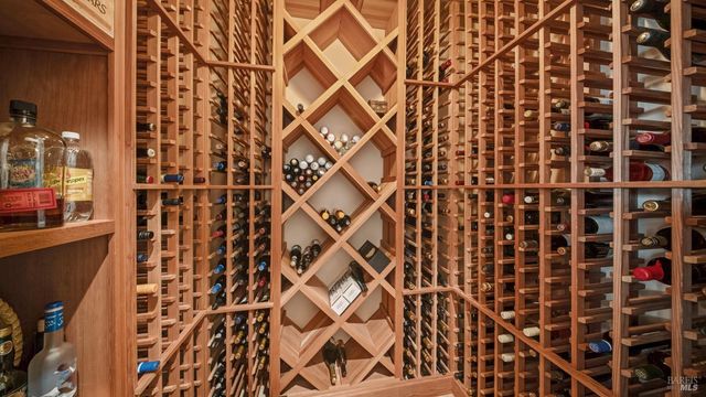 1170 Bayview Ave, Napa, CA 94559