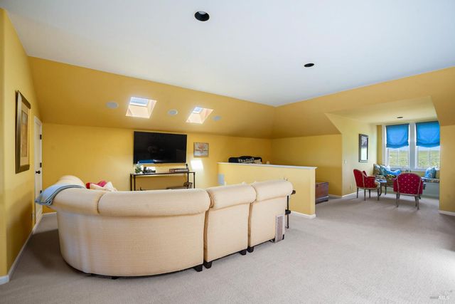 1170 Bayview Ave, Napa, CA 94559