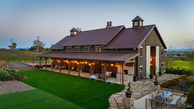 1170 Bayview Ave, Napa, CA 94559