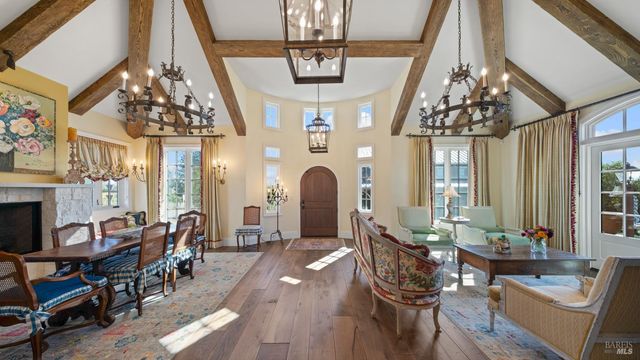 1170 Bayview Ave, Napa, CA 94559