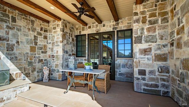 1170 Bayview Ave, Napa, CA 94559