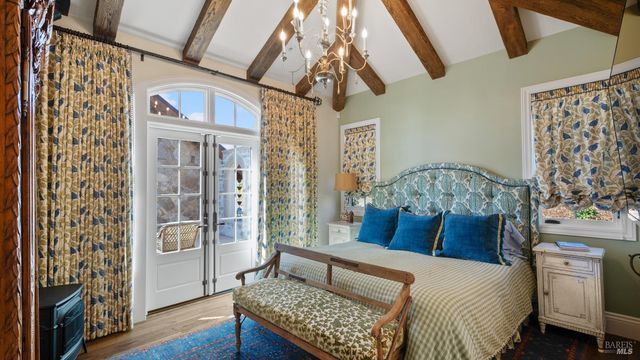 1170 Bayview Ave, Napa, CA 94559