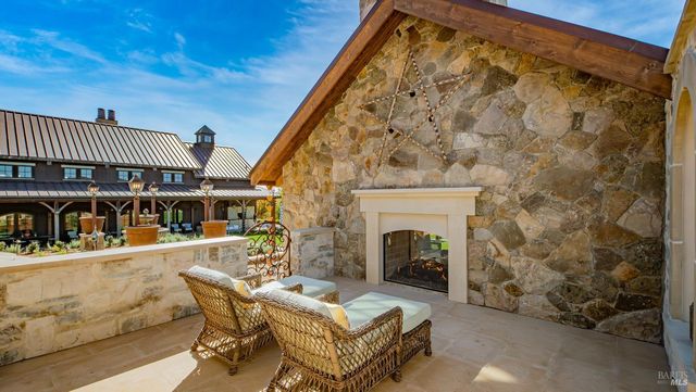 1170 Bayview Ave, Napa, CA 94559