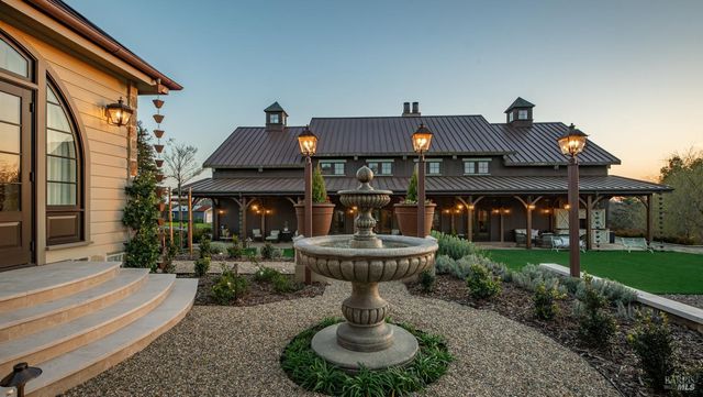 1170 Bayview Ave, Napa, CA 94559