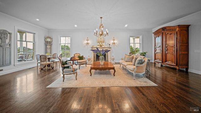 1170 Bayview Ave, Napa, CA 94559