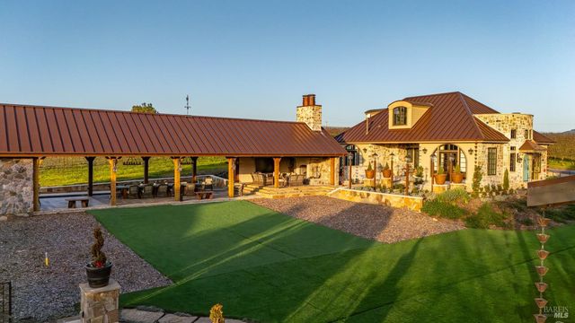 1170 Bayview Ave, Napa, CA 94559