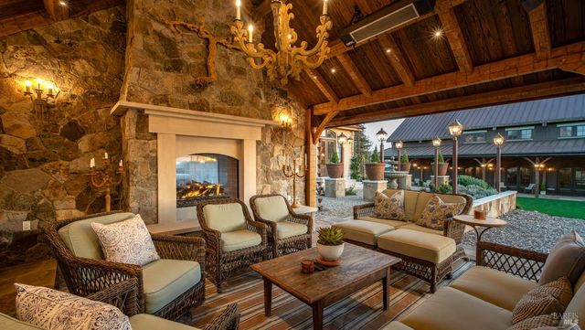 1170 Bayview Ave, Napa, CA 94559